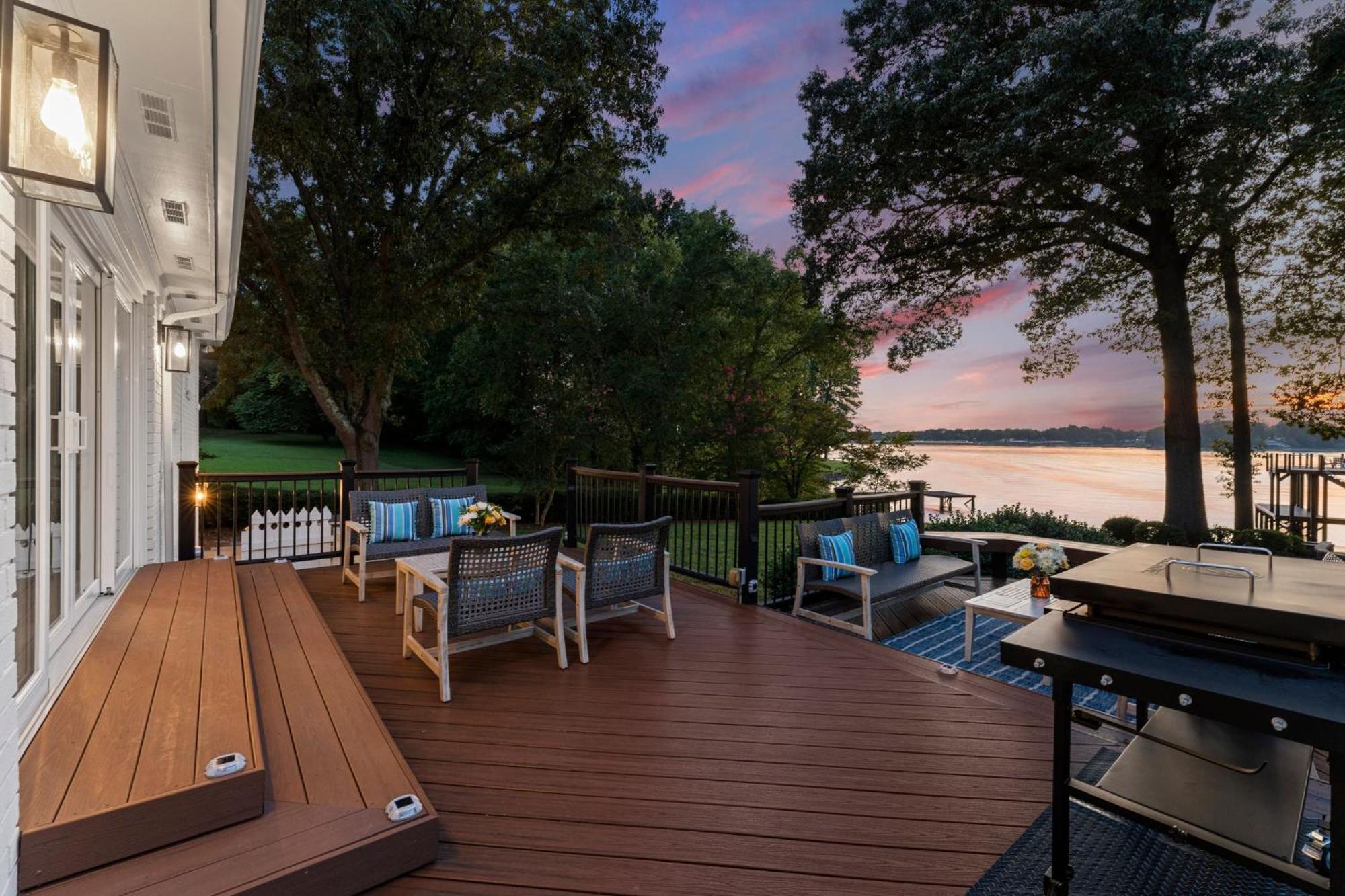 Lakefront Living Mooresville Extérieur photo