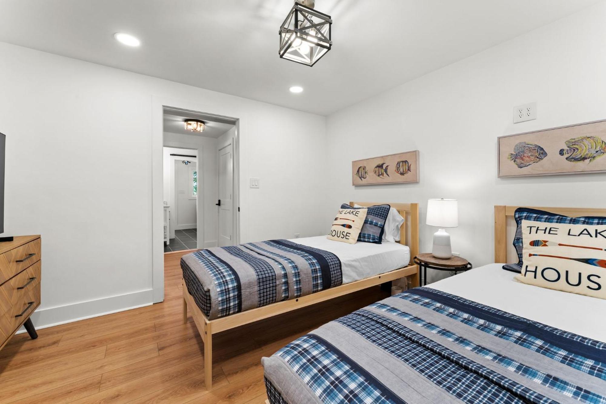 Lakefront Living Mooresville Extérieur photo